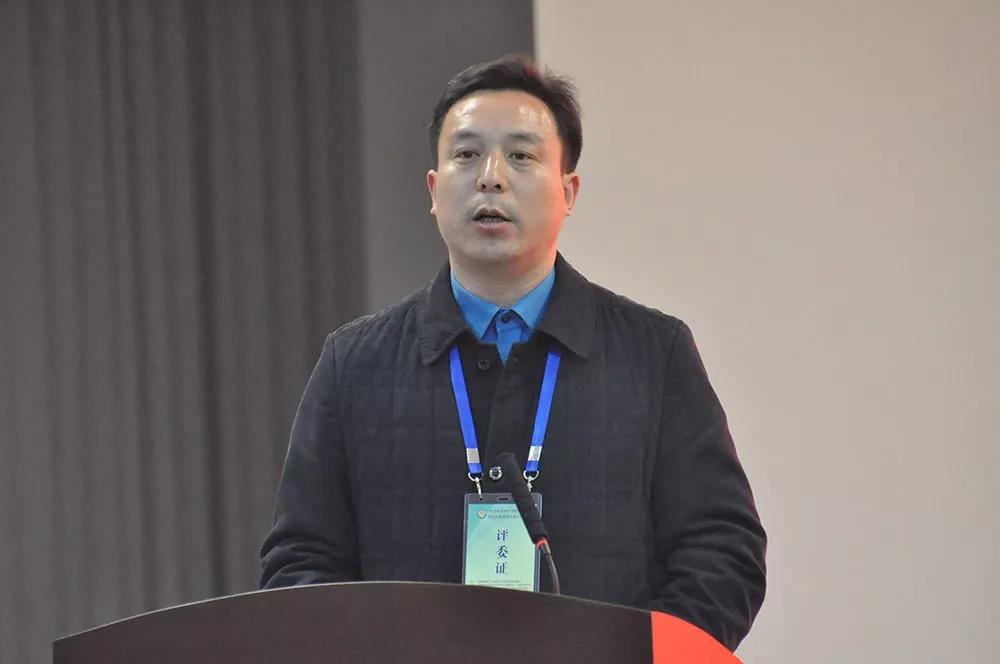 裁判员代表宣誓
